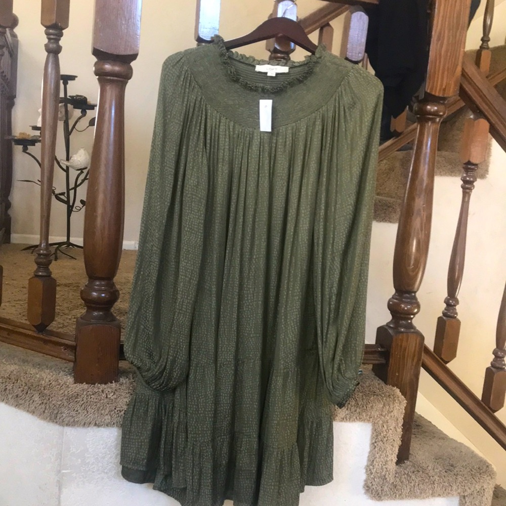 Loft dress